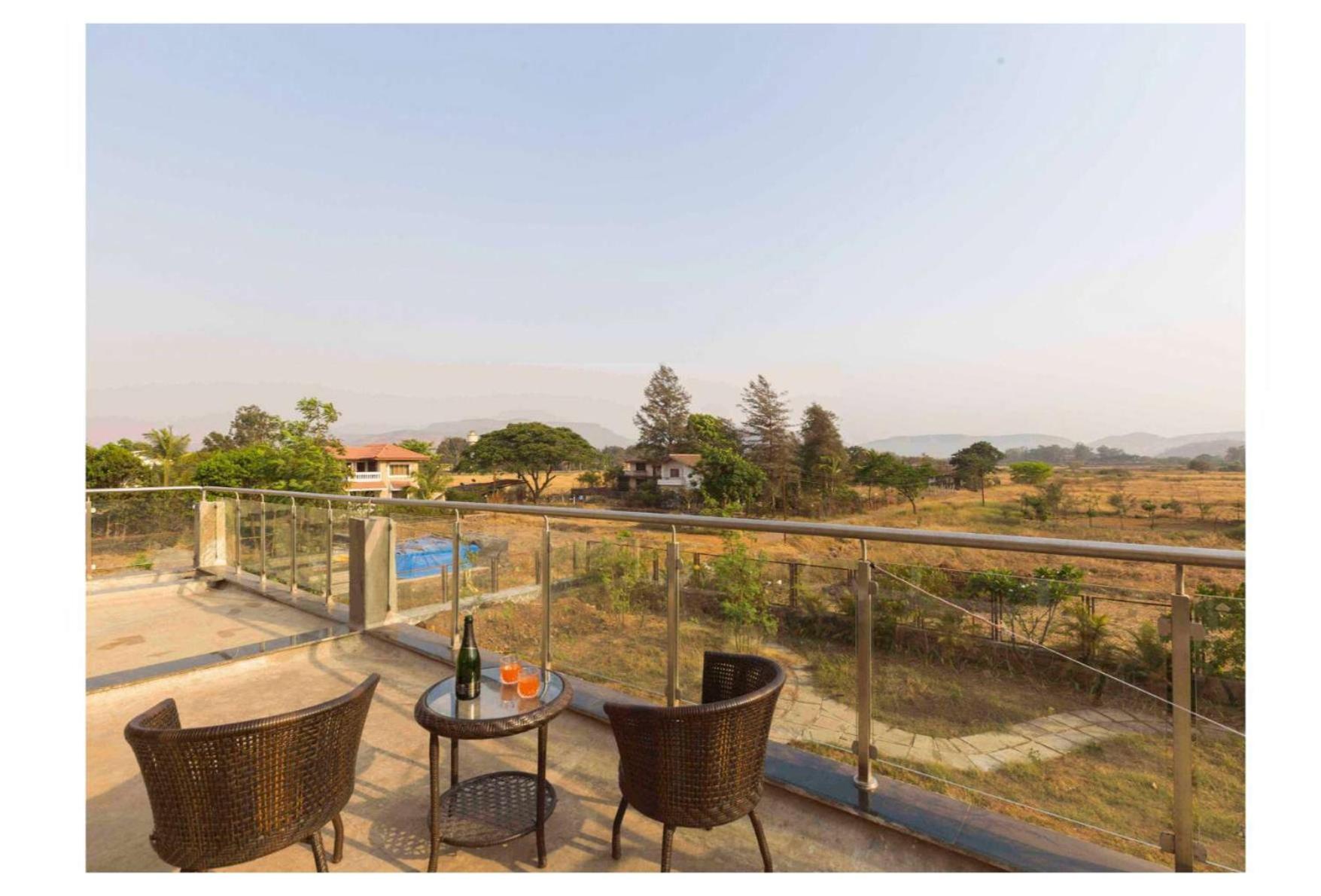 Salt Life Villa Lonavala Extérieur photo